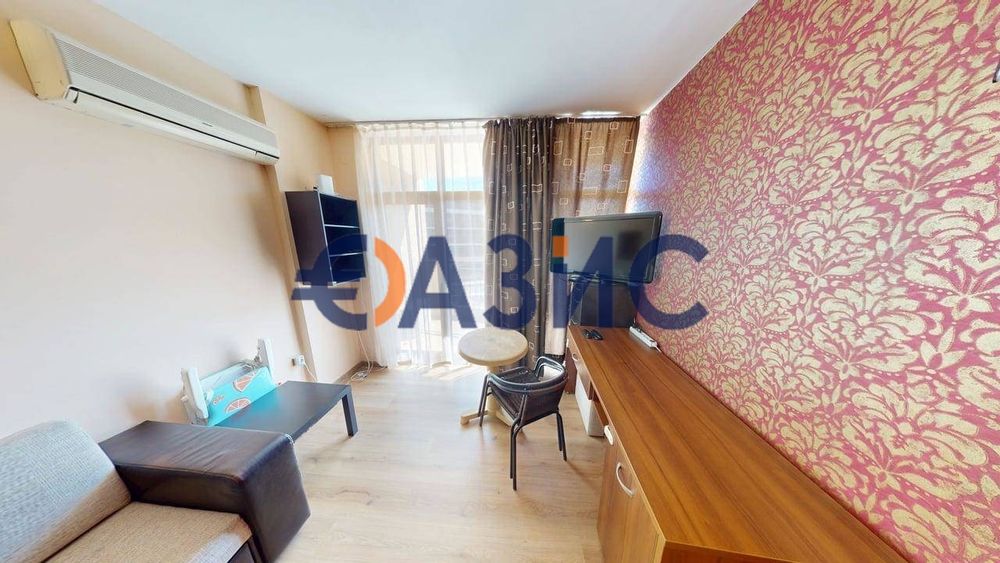 Продава се Двустаен апартамент в к.к. Слънчев бряг - 67 кв.м за 1120 €/кв.м - Снимка #4