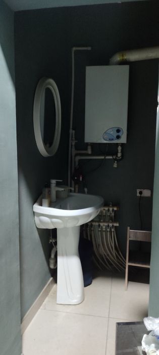 Firdavs binosi sotiladi