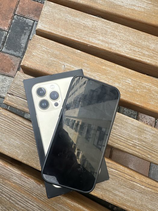 Айфон 13 про 256 гб без ремонта