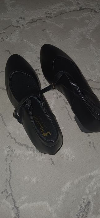 Туфли для девочек