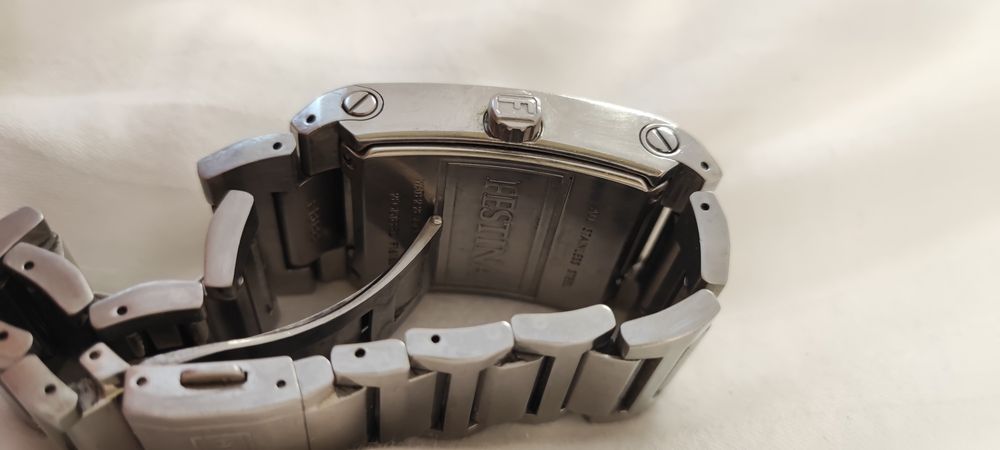 Часовник - Festina Classic