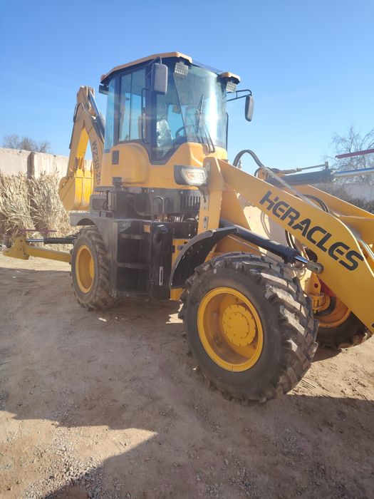 Экскаватор погрузчик