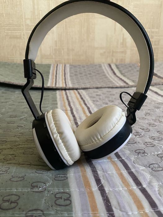 Наушники JBL MP3 player