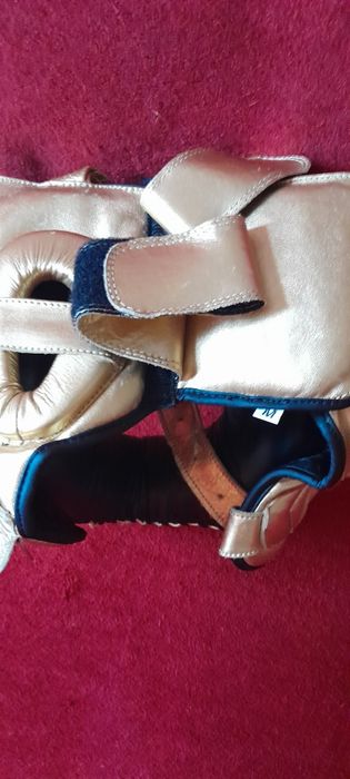 Продам шлем боксёрский  с бампером