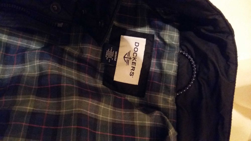 Geaca neagra eleganta bărbătească