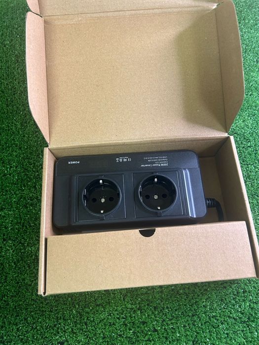 Invertor de Tensiune de la Priza Auto la Priza EU Dubla 230V, Putere 4