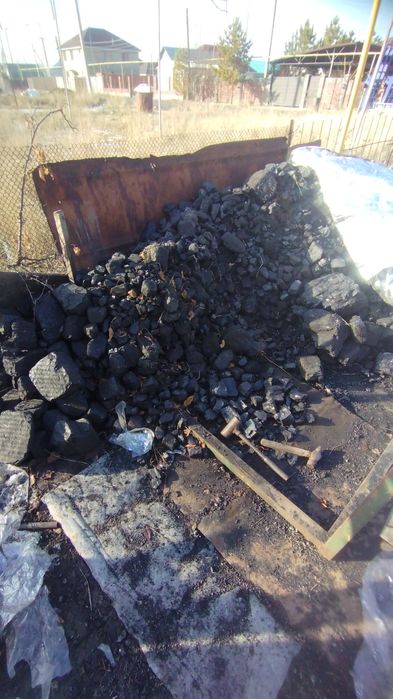 Көмір сатылады мешокпен