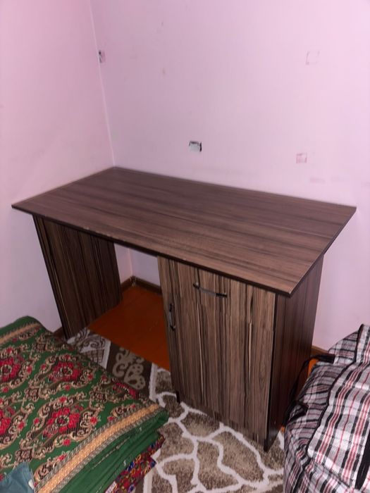 Срочно продам рабочий стол