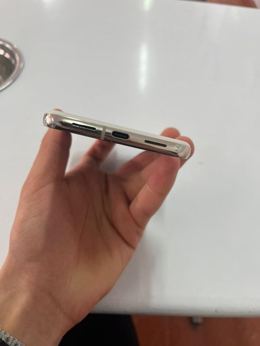 Pixel 8 pro. 12/256gb