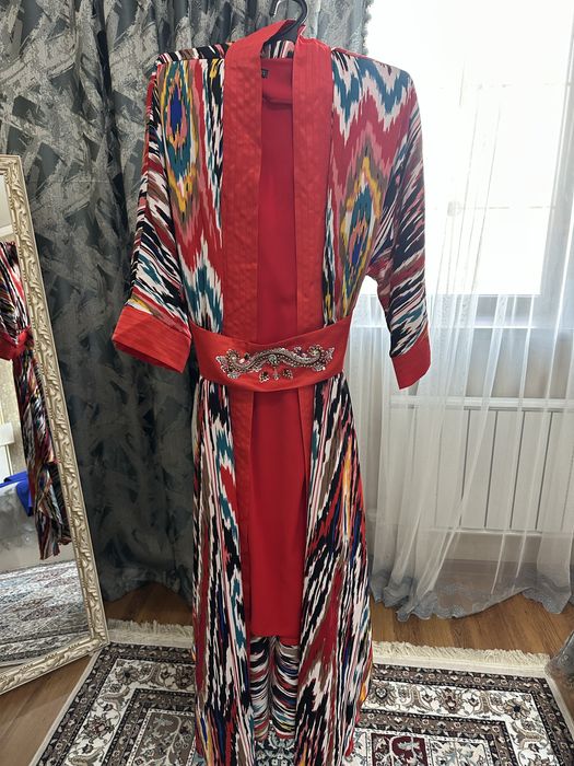 Продаю новые платье и костюм