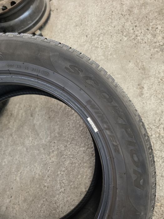 Единични гуми 255/55/19 Pirelli Bridgestone по 1бр