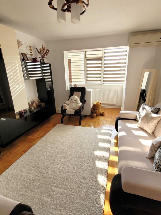 Apartament 2 camere decomandat, cartier Micro 5