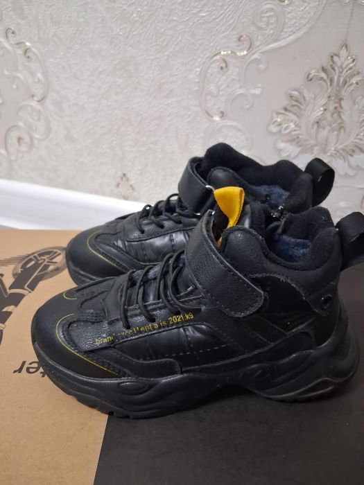 Продам сапоги демисезонные