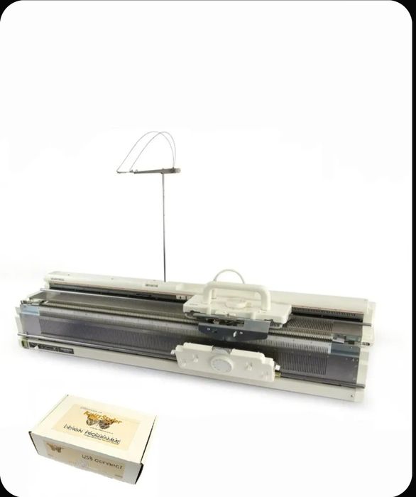 Двухфонтурная вязальная машина SILVER REED SK 840/SRP 60N + ПО Knit St