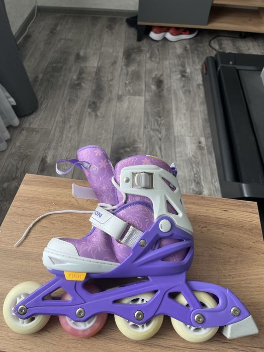 Роликовые коньки Reaction