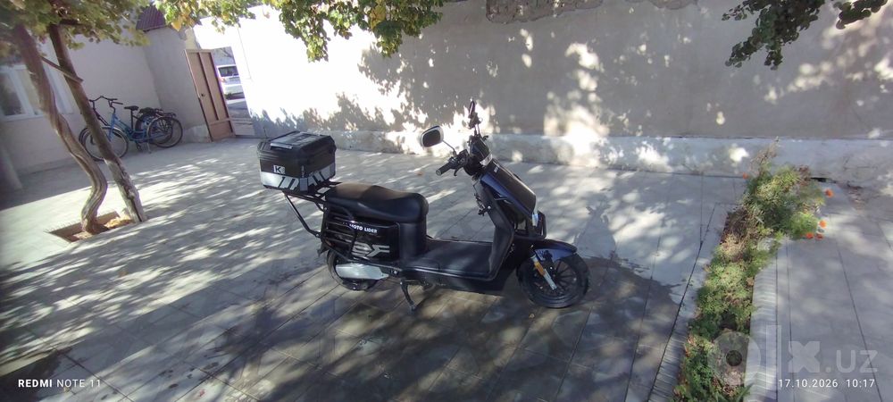 Skuter ideal holatda