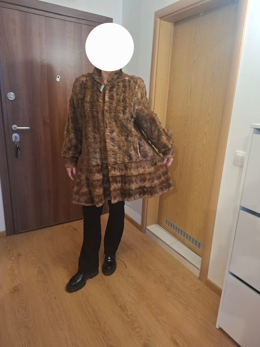 Палто с косъм от норка