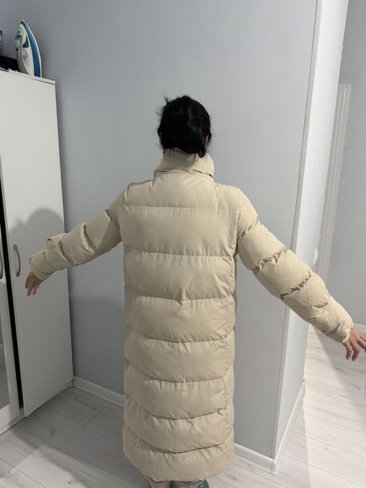 Продам женскую куртку пуховик