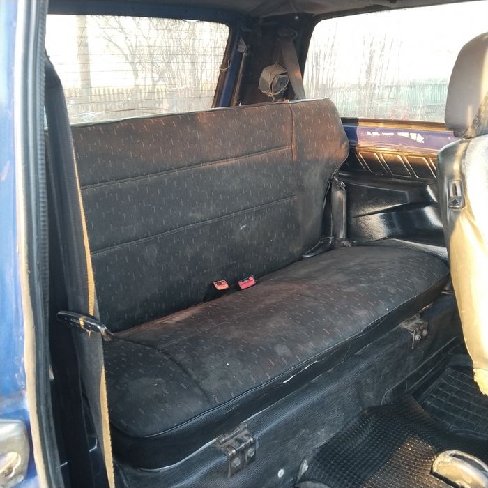 Продам Ниву 2000года