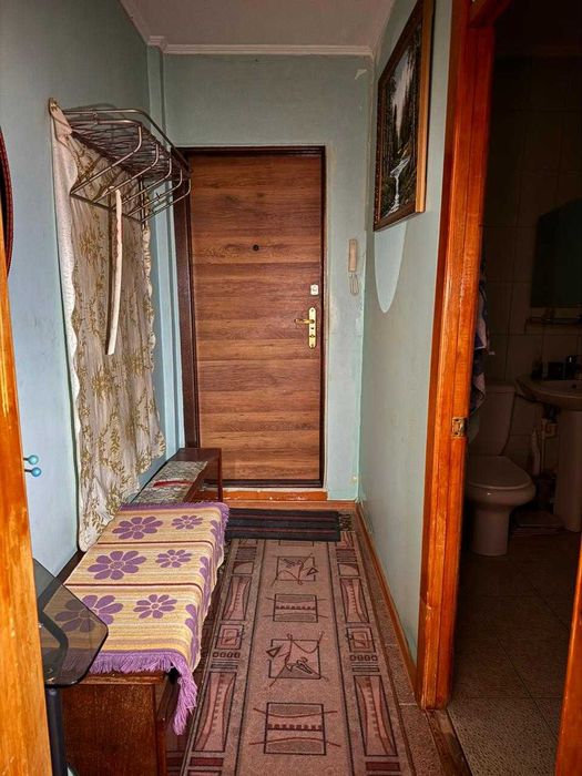 Продам 2 комнатную квартиру