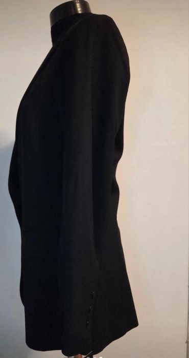 Sacou nou cu eticheta