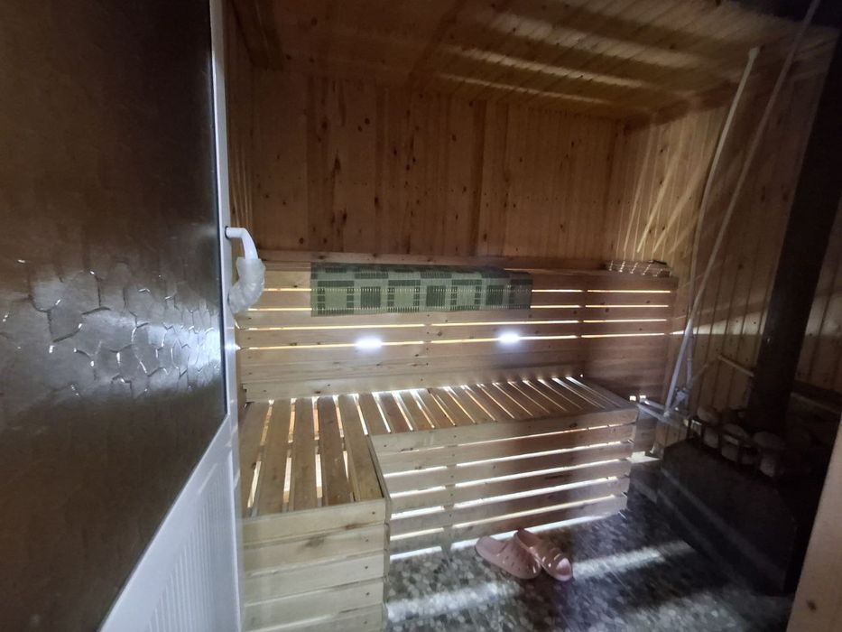 Hovli sotiladi shinam