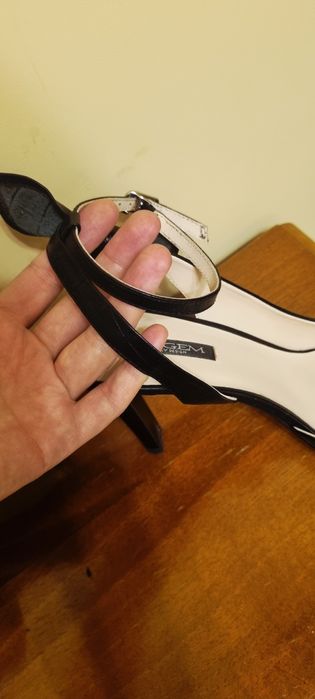 Босоножки натуральная кожа