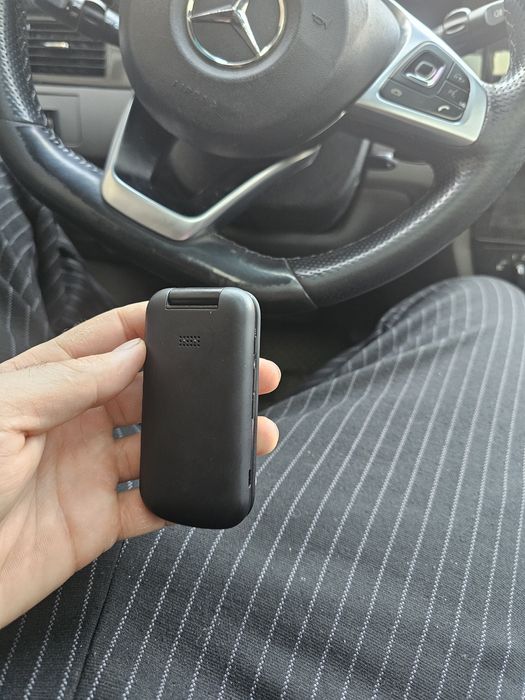 Novey Senat gsm 32 gb fleshka bn