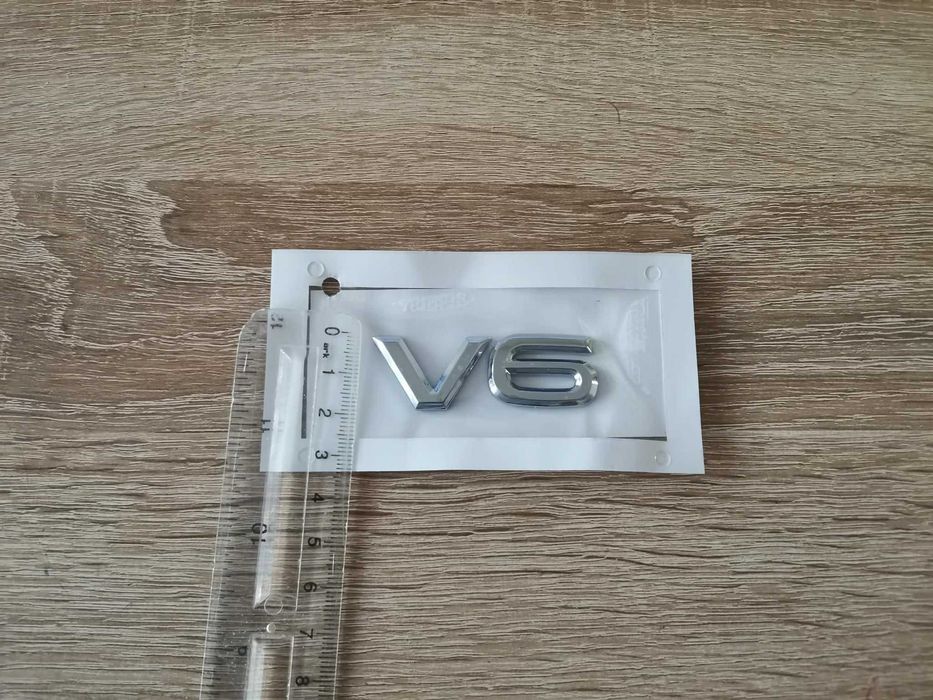 Volkswagen V6 сребриста емблема нов стил