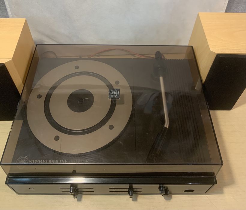 UNIVERSUM FV 5512, Philips 381 stereo