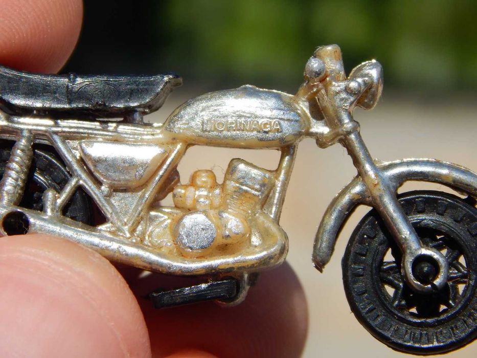Jucarie motocicleta Morinaga anii 1980 scara 1:43 din plastic