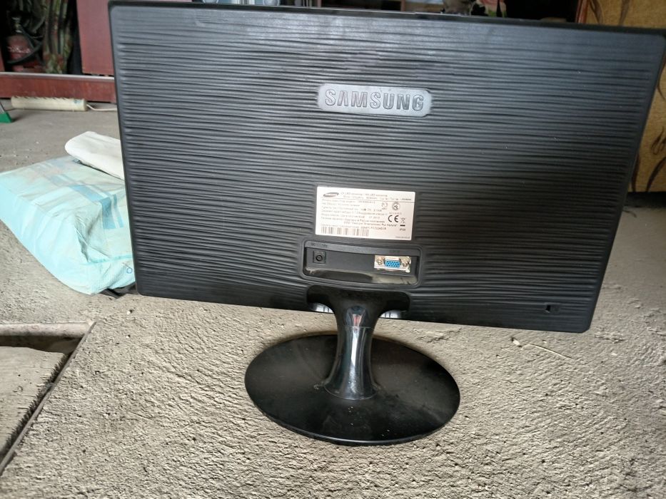 Продам монитор Samsung