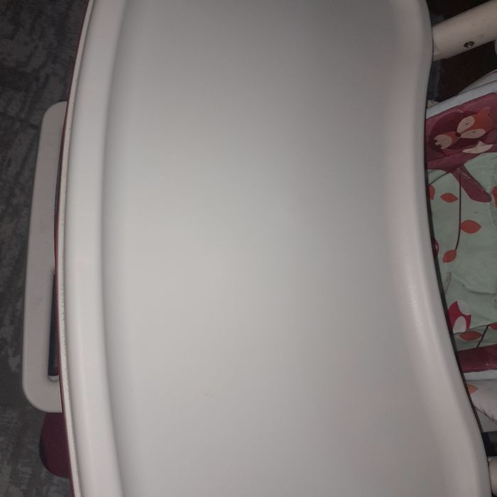 Продам стульчик для кормления фирмы Chicco.