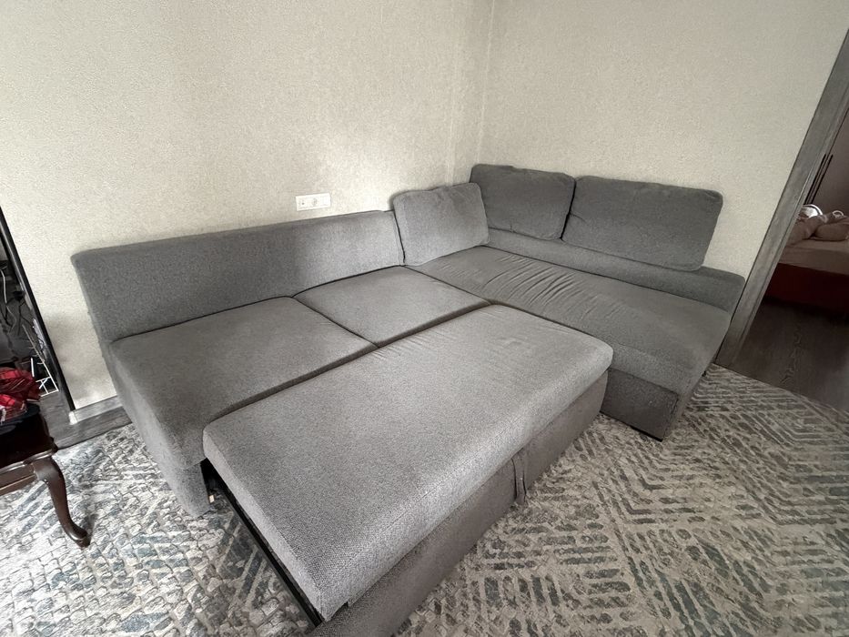 Продам диван в хорошем состоянии