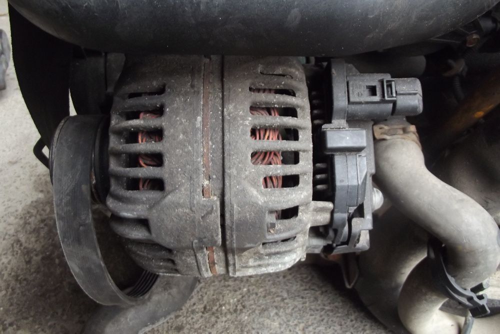Alternator VW Golf 4 1.6 benzina Bora Seat Leon Toledo Octavia Polo