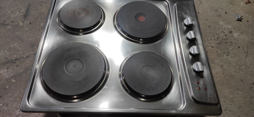 Продаётся электроплита