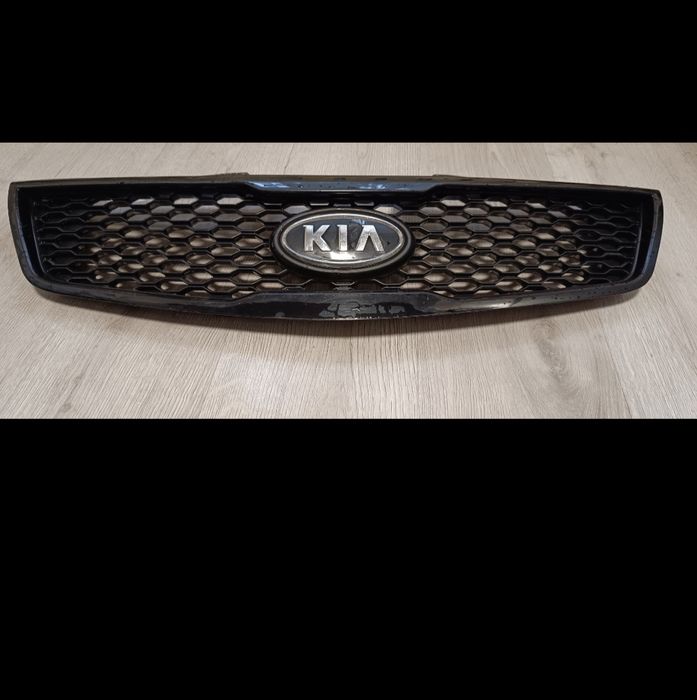 Решётка Kia Cerato