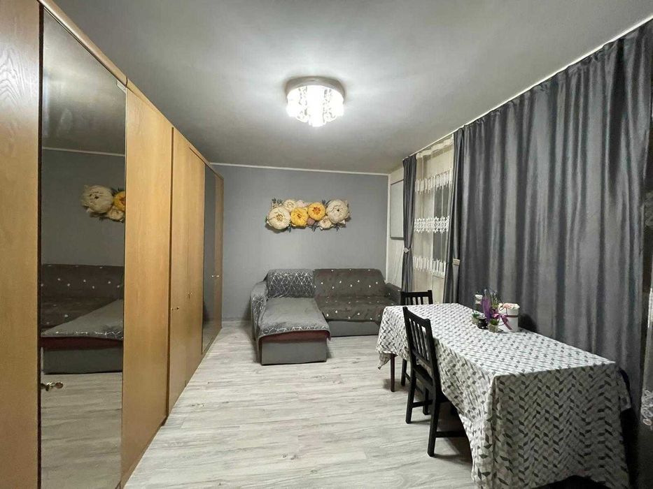 Vand apartament 4 camere ,MANASTUR, 82mp, et 1 din 4