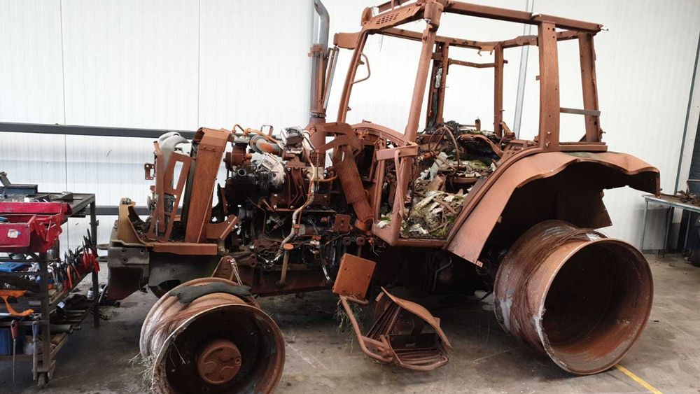 Dezmembrez tractor Fendt 307
