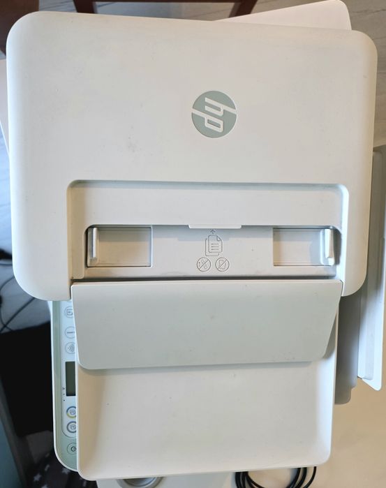 Мултифункционален цветен принтер HP DeskJet 4122e (Wi-Fi, скенер, копир, ADF)