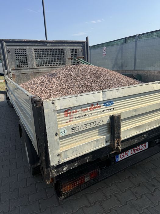 Transport la adresa Piatra decorativa diferite culori