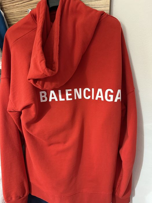 Худи Balenciaga -Червено