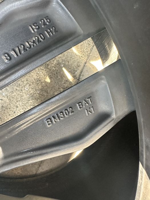 BMW 7 серия G11/G12 - 1 Джанта 20”