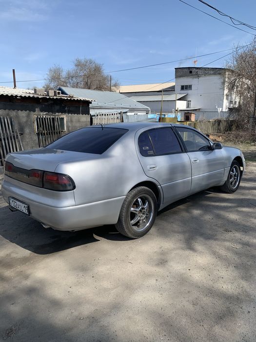 Продам тайота аристо