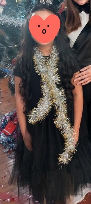 Платья 42-44 размеры. 1 раз одевалось