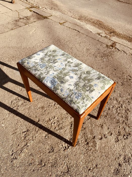 Винтидж пейка / табуретка – шведски дизайн, Mid-Century