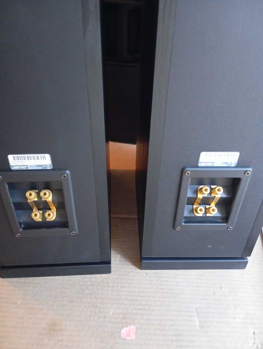 JAMO 626 система за домашно кино.