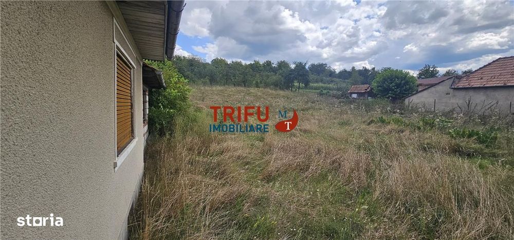 Casa de vanzare in Hapria 4139mp teren