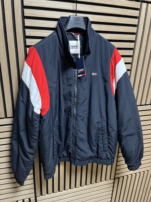 Tommy Hilfiger - Essential Jacket - Ново яке размер Л / Оригинал