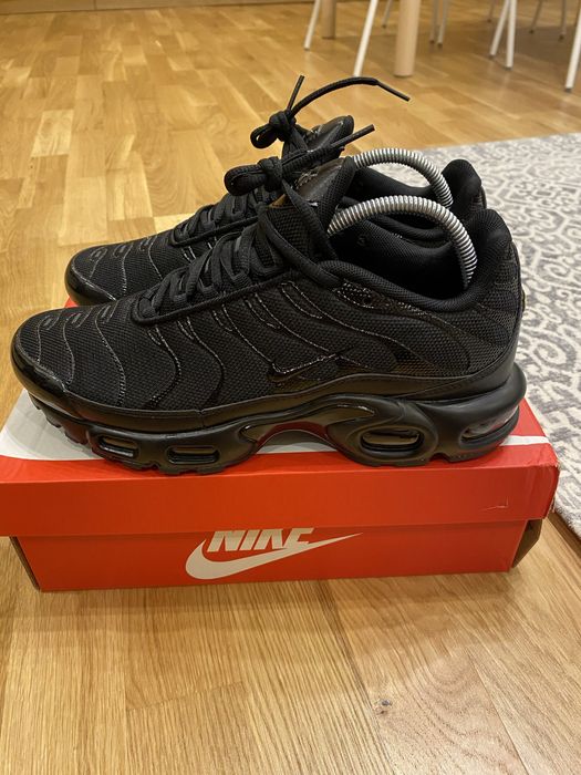 Nike tn tripple black